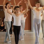docu-danse-320-406-home-tlee-france-3-reve-de-garcon,-jeunes-danseurs-documentaire