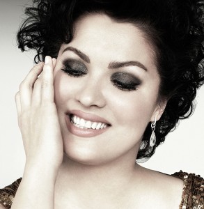 RAYONNANTE NETREBKO